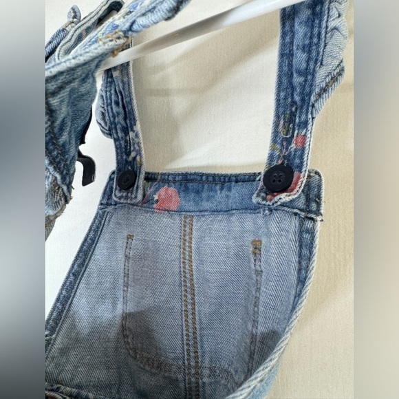 Baby Gap Denim Floral Bouquet Blue Jean Overalls Size 18-24 Months - Picture 10 of 12